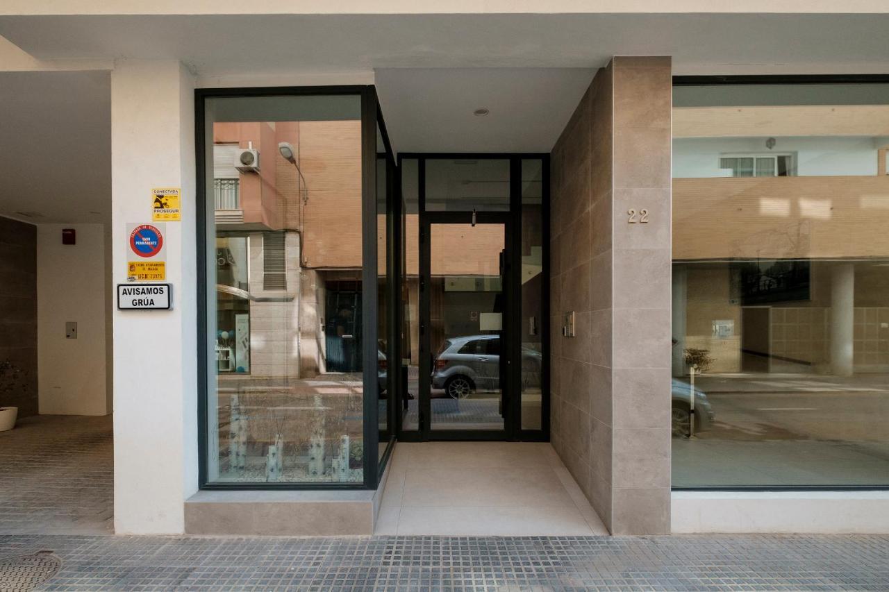 Apartamento Deluxe Con Piscina, Terraza & Parking Malaga Exterior photo