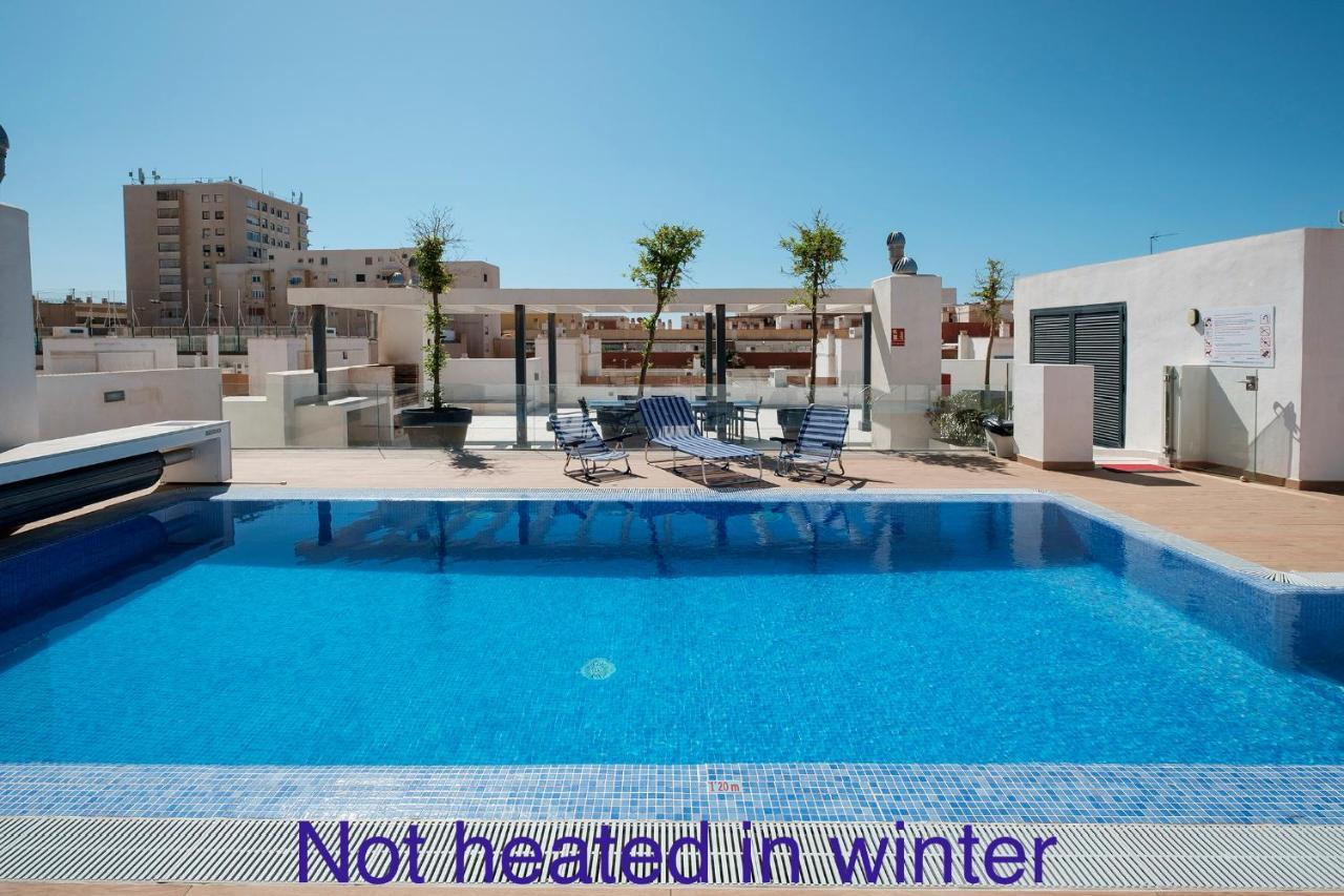 Apartamento Deluxe Con Piscina, Terraza & Parking Malaga Exterior photo